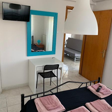 Apartment 30M From The Sea Thessaloníki Ngoại thất bức ảnh