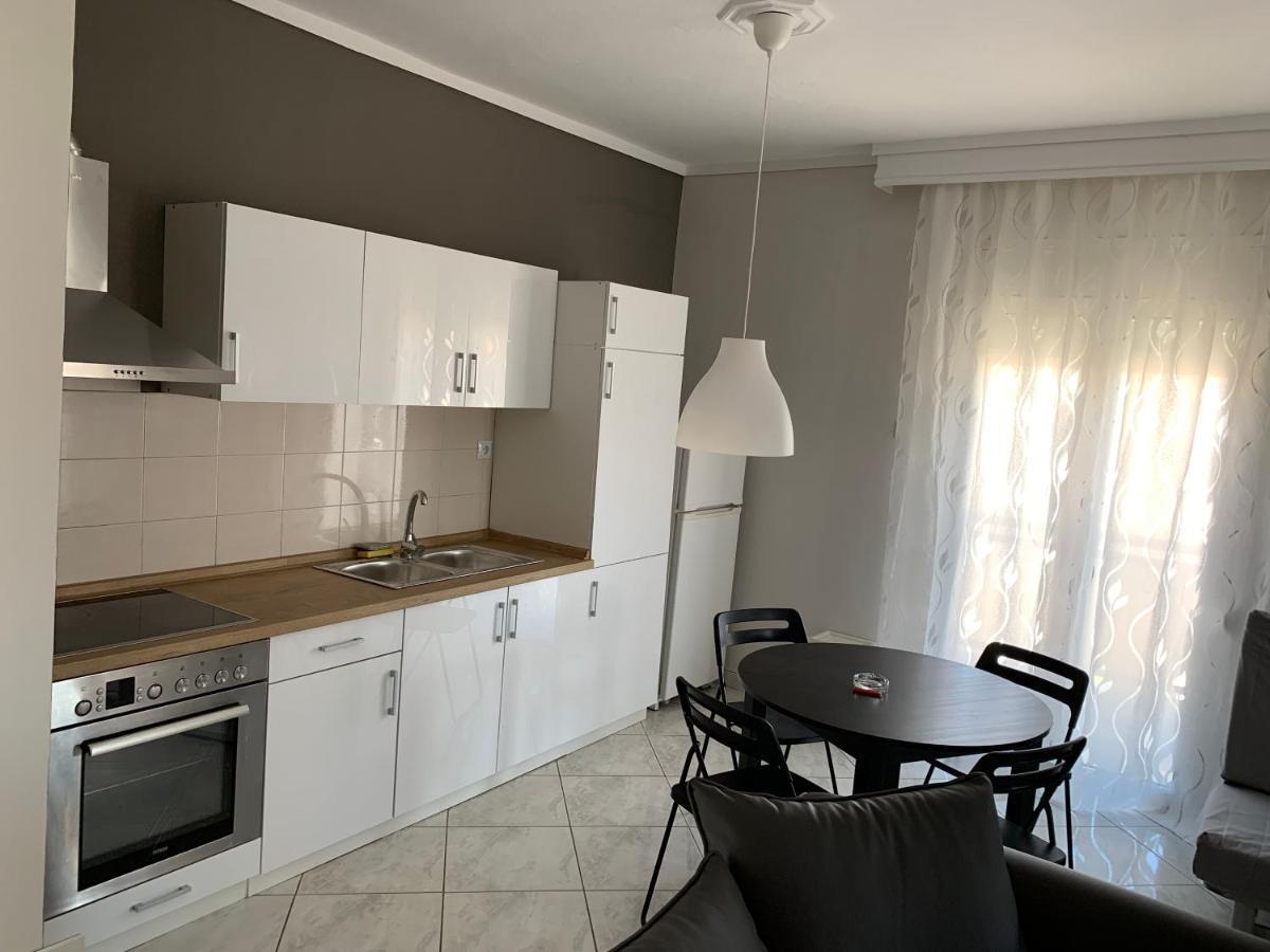 Apartment 30M From The Sea Thessaloníki Ngoại thất bức ảnh